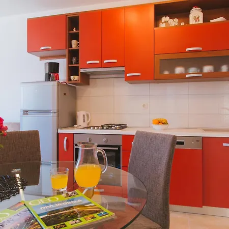 Apartman With Parking Space Seget Vranjica, Trogir - 23461 Seget Vranjica