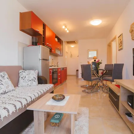 Apartman With Parking Space Seget Vranjica, Trogir - 23461 *