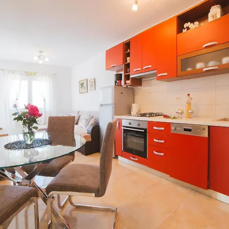 Apartman With Parking Space Seget Vranjica, Trogir - 23461 Seget Vranjica
